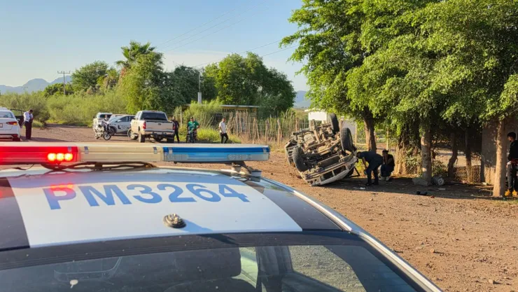Un trabajador murió y otro quedó herido tras volcadura en el ejido Zapotillo, en Ahome