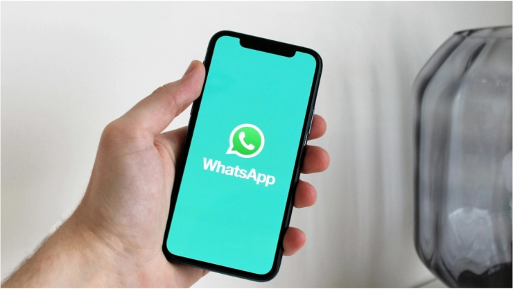 ¿Por qué jamás deberías contestar en WhatsApp las llamadas con el prefijo 27
