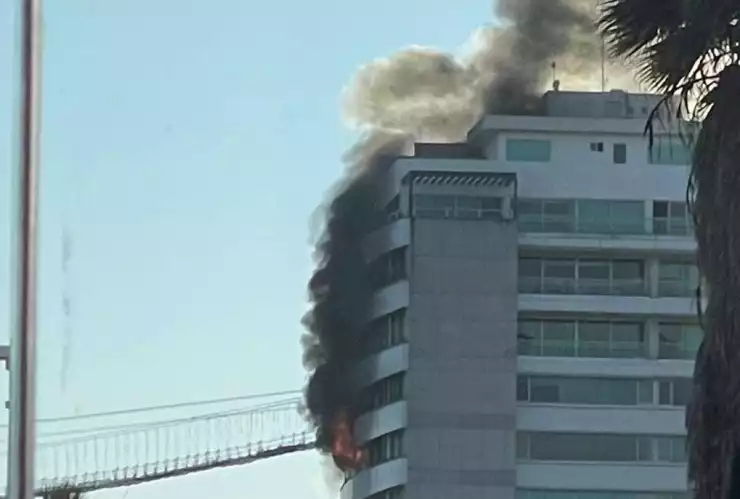 Incendio Angelópolis hoy