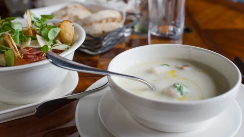 Esta es la mejor crema para las ensaladas, según la Profeco