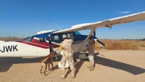 B01WTZ narcoavioneta Baja California.jpeg