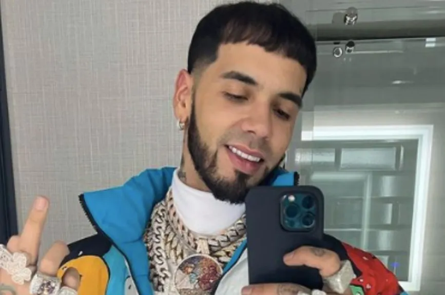 Anuel AA (16).jpg