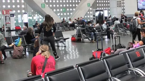 aeropuerto-de-CDMX-quedarse-a-dormir-instalaciones