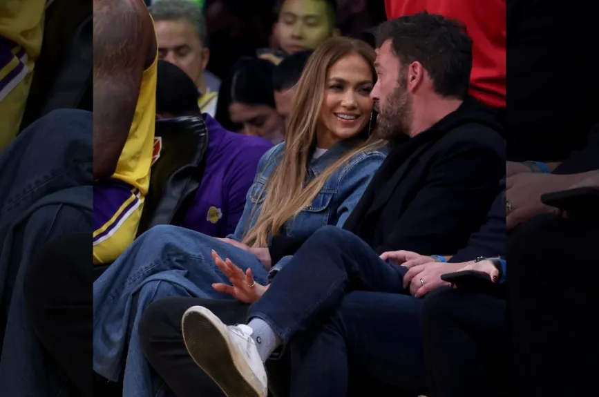 JLO y Ben juego de la NBA.jpg