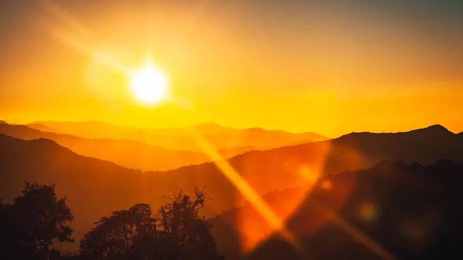 Una tormenta solar fulminante podría causar incendios forestales y destruir satélites