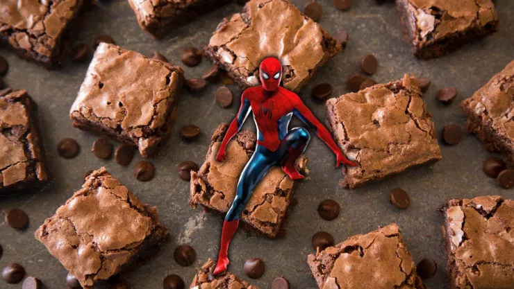Aprende a hacer un brownie de Spiderman, perfecto para sorprender en fiestas de niños