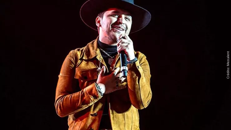 Christian Nodal.