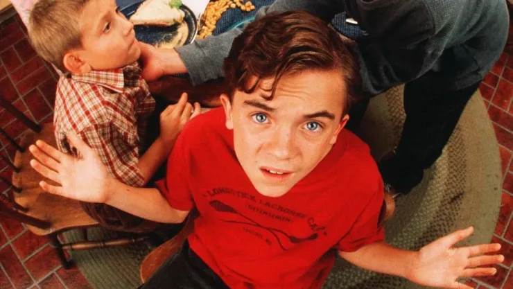 por-que-malcolm-el-de-en-medio-hablaba-a-camara-teoria-insolita-serie