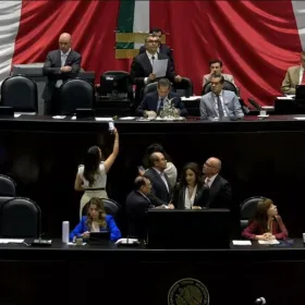 Ley del ISR 2027 se turna al Senado.