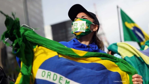 brasil covid-19 hidroxicloroquina.jpg