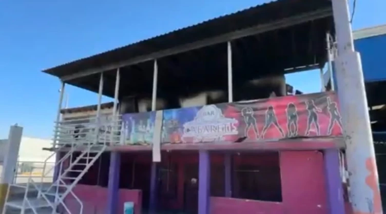 Atacan dos bares de Ciudad Juárez, Chihuahua, con bombas molotov