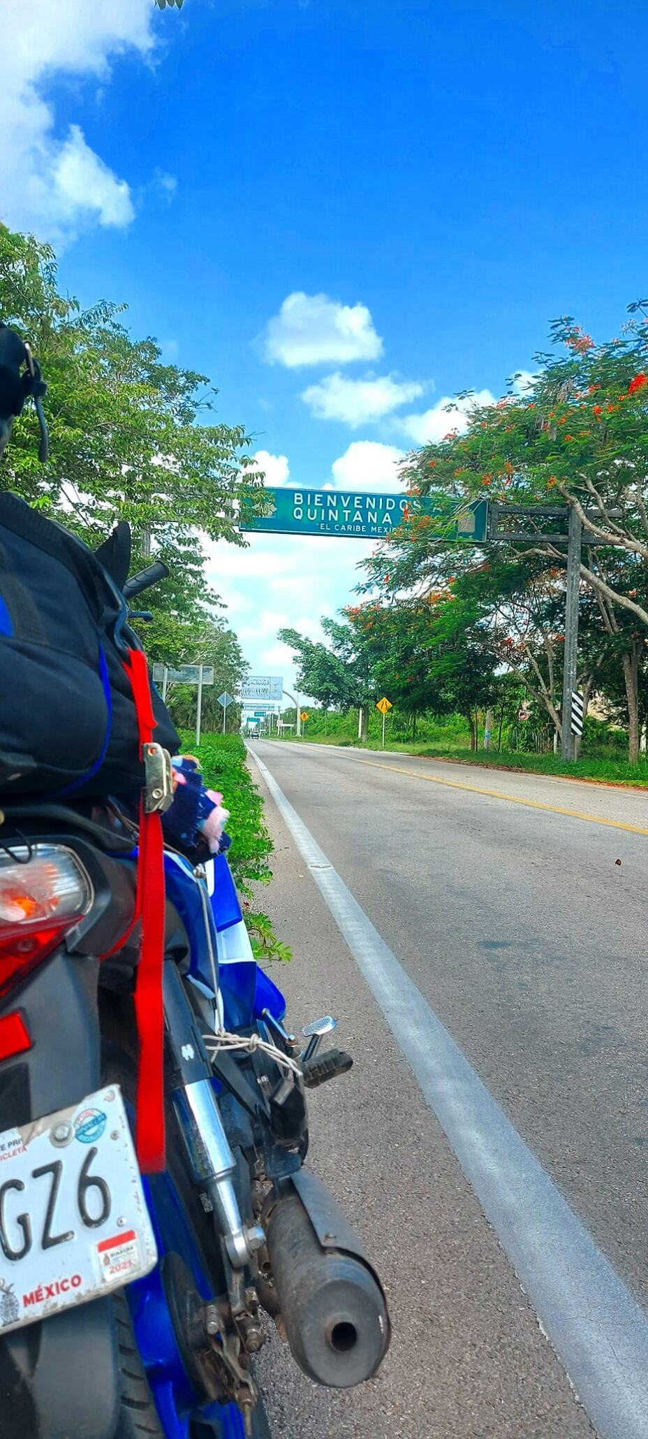 viaja en su moto de sinaloa a cancún