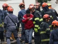 Edificio colapsa sobre vivienda habitada en Brasil