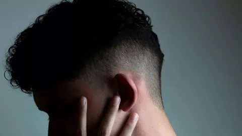 3 ideas de cortes de pelo para los Therian y qué significa esta palabra Recortado Desordenado