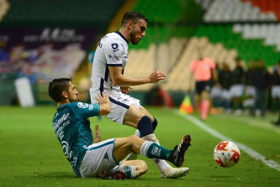 Pumas vs León
