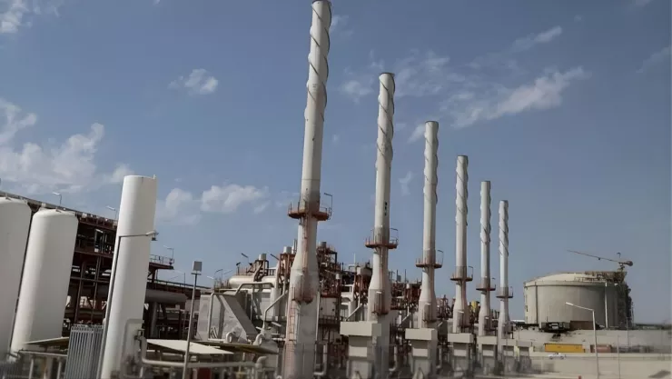 Trump dice que las negociaciones con Irán “van muy bien” y aplaza su ultimátum contra la infraestructura eléctrica al 6 de abril