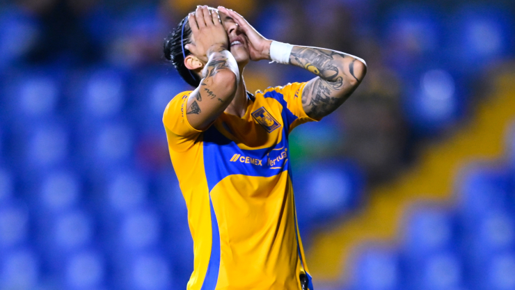 Jenni Hermoso con Tigres Femenil