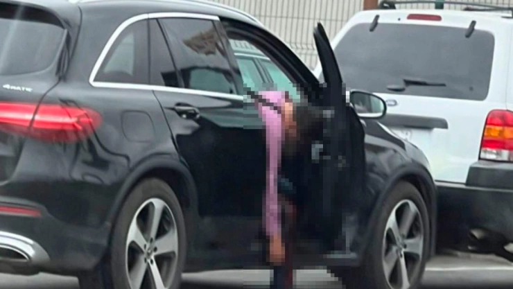 Matan a pareja en el estacionamiento de un comercio de Tijuana