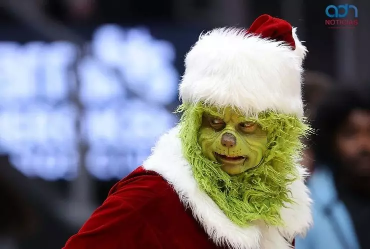 Activa el modo Grinch esta Navidad en tu celular