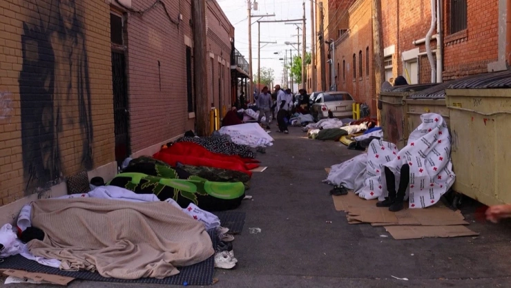 Aumenta temor de migrantes por deportación; en mayo termina Título 42, arranca Título 8.