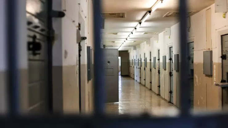 Procesan a hombre por el delito de violencia familiar en Ciudad Caucel; esto sabemos