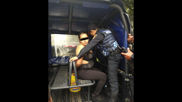 SSC detiene a una mujer implicada en disparos con arma de fuego en plaza Artz Pedregal