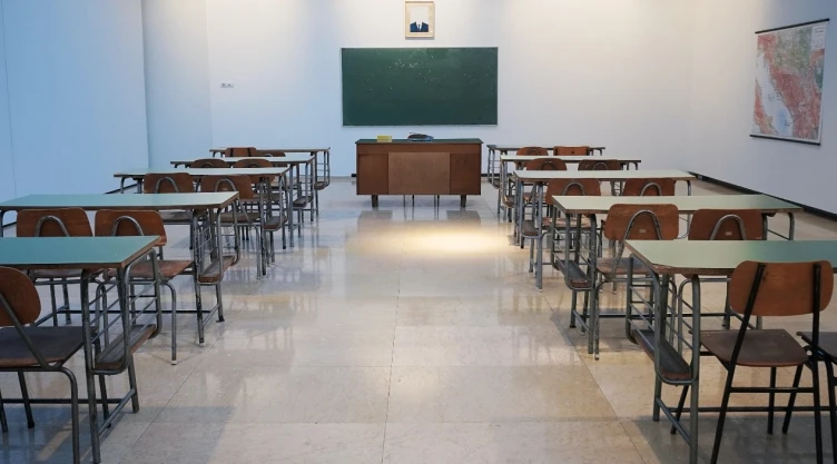 Un alumno murió dentro de una secundaria en Iztapalapa