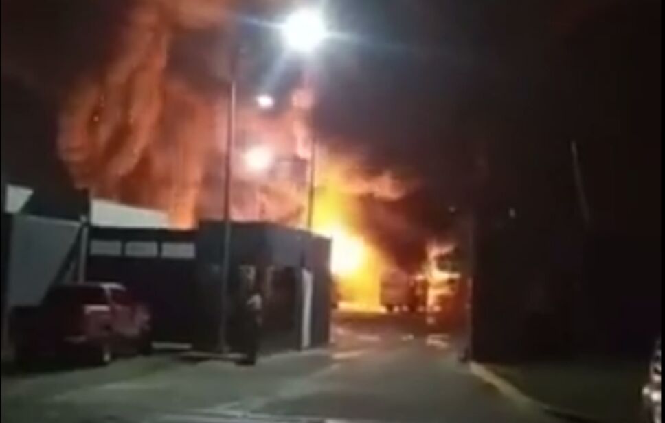 incendio-ciudad-valles1.jpg
