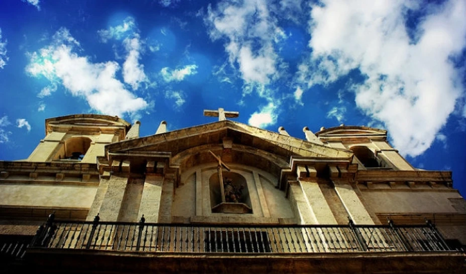La policía había investigado posibles casos de pederastia sacerdotal desde que una supuesta víctima escribió recientemente al papa Francisco