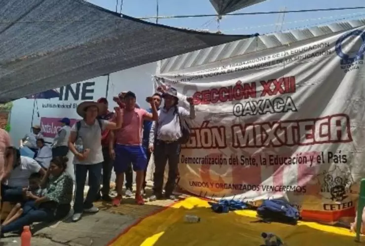 CNTE retira bloqueo del centro de distribución de Pemex en Tuxtla Gutiérrex, Chiapas