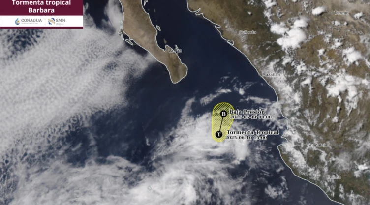 Bárbara-se-debilita-a-tormenta-tropical-en-el-Pacífico