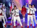 Para cerrar con el primer bloque musical, todos juntos con un maravilloso espectáculo, que dejó cautivados a los espectadores.