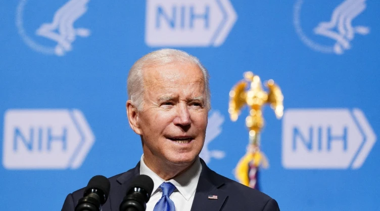 joe biden omicron