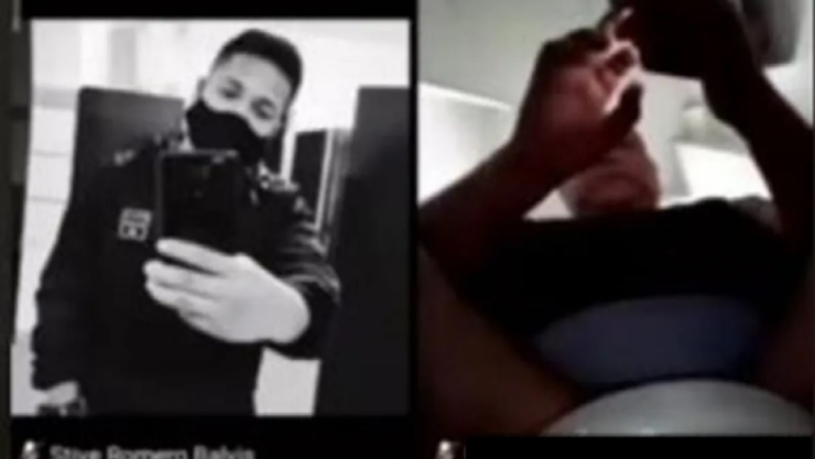 Maestro va al baño y olvida pagar su cámara