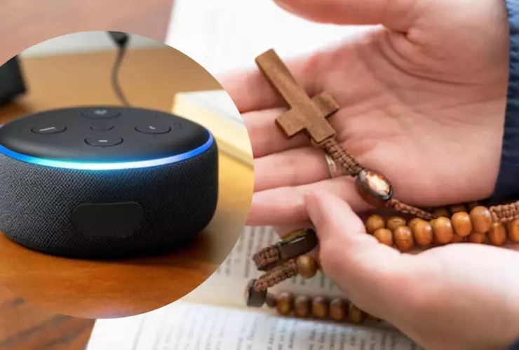 ¡Así es la modernidad! Capta a ‘Alexa’ dirigiendo un rosario en velorio.jpg