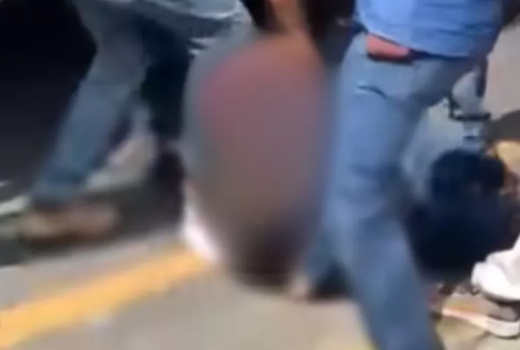 Vecinos de Texmelucan inician año con intento de linchamiento a presunto ladrón