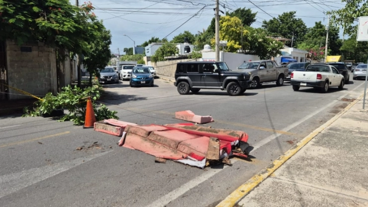 Cierran calles en la Emiliano Zapata Norte por falta de luz; esto se sabe