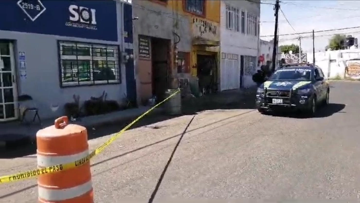Balean a cuentahabiente durante asalto en la colonia Amor