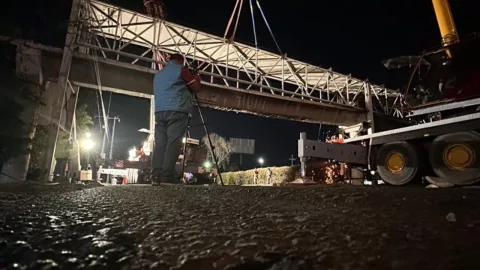 Cierre en carretera a Chapala