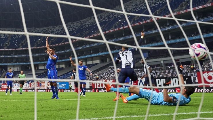 rayados vence al azul