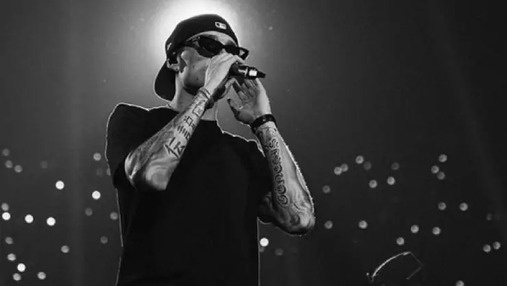 ¿Peso Pluma y su novia se convertirán en papás? Esto es lo que sabemos