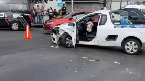 Choque en Bulevar Agua Caliente