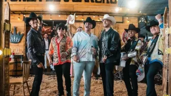 Eduin Caz Con Maluma Y Grupo Firme.jpg