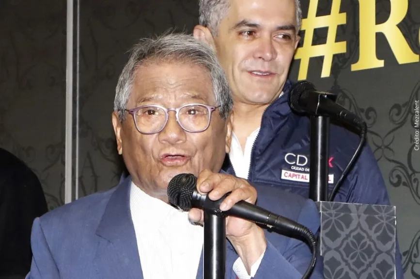 Armando Manzanero.