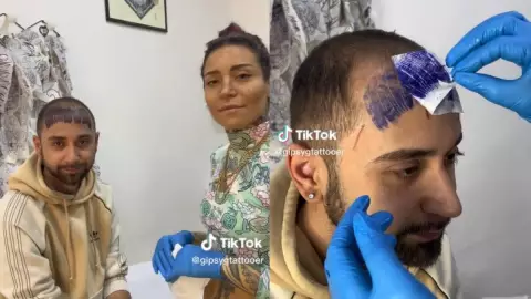 Hombre se tatua fleco.