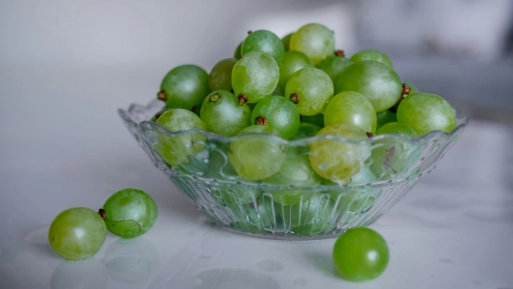 ¿Cuál es el precio de la uva por kilo?