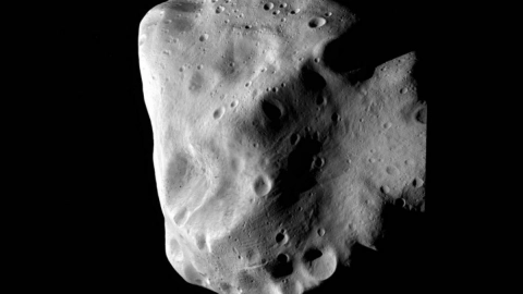 Asteroide asesino de ciudades pasará entre la Luna y la Tierra