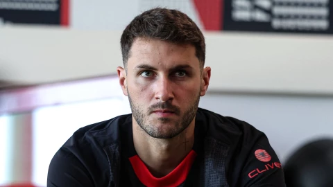 Santiago Gimenez tiene un precio de 28 millones de euros en Italia