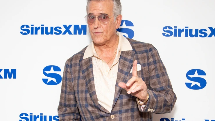 Bruce Campbell revela TERRIBLE diagnóstico sobre su cáncer: le queda poco tiempo de vida