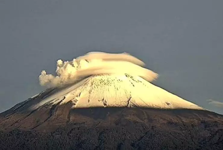 popocatepetl nieve.jpg